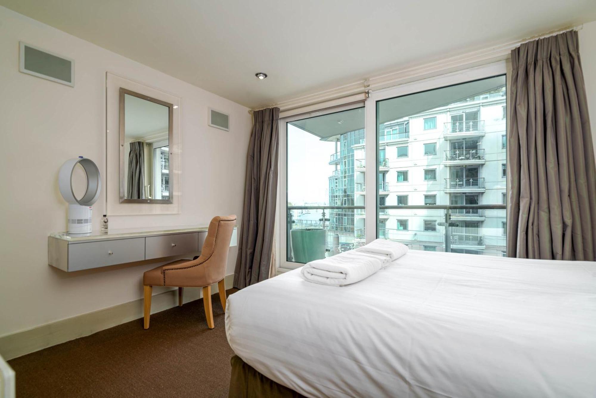 Fabulous 3 Bed Apartment In Vauxhall London Ngoại thất bức ảnh